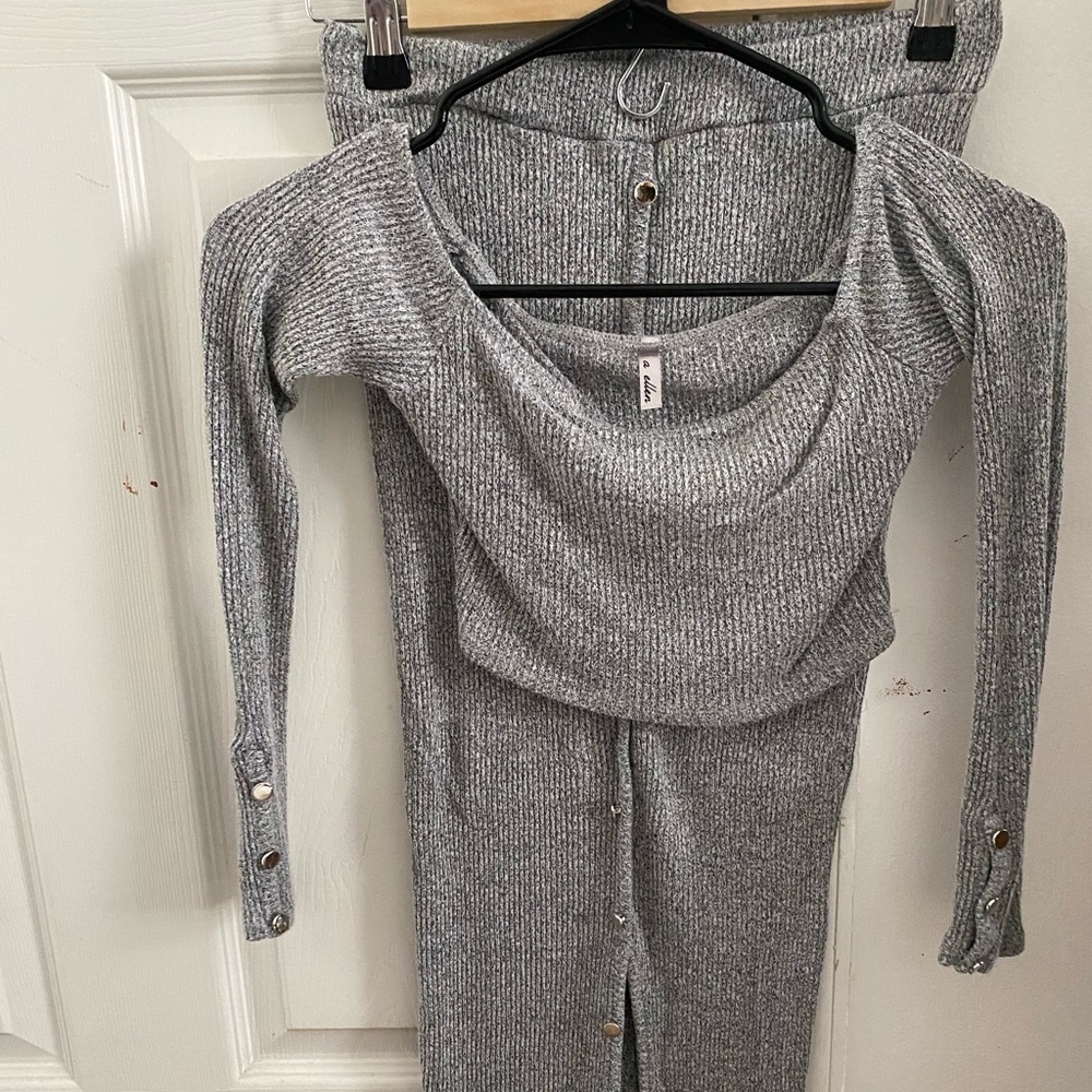 Small Matching Set - image 1